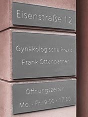Firmenschild Herstellung Firmenschild Druckerei Werbetechnik Montageservice Werbeschild
