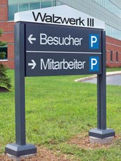 Standschilder und Firmenschilder Herstellung von Werbetafeln und Informationsschildern Druckerei Werbung Werbetechnik