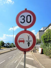 Druckerei, Straßenschilder RAL, Werbetechniker, Verkehrsschild reflektierend, individuelle Verkehrszeichen StVo, Verkehrszeichen